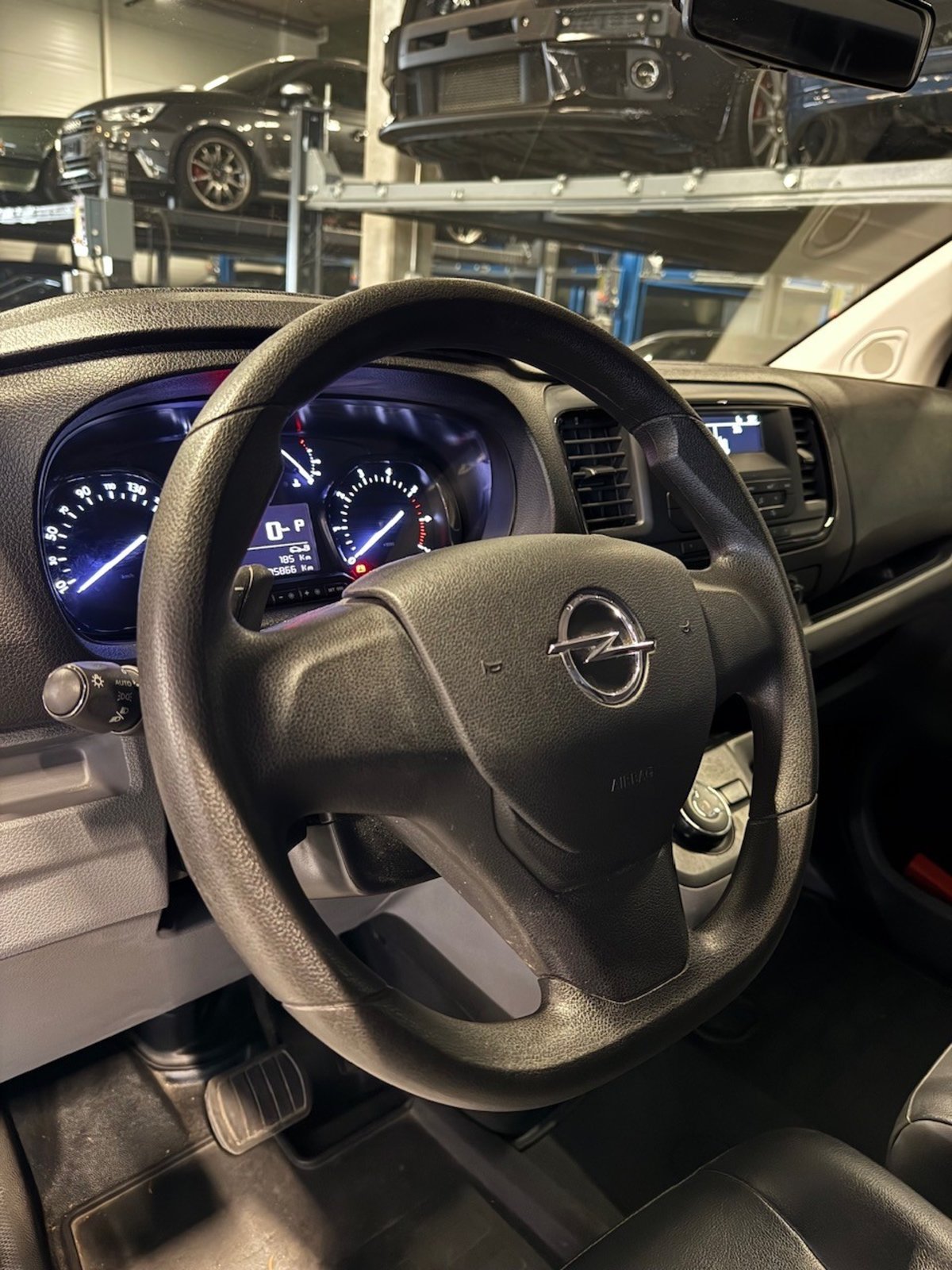OPEL Vivaro Cargo 2.0 2.7T CDTI Enjoy Aut., Diesel, Occasion / Utilisé, Automatique - 7