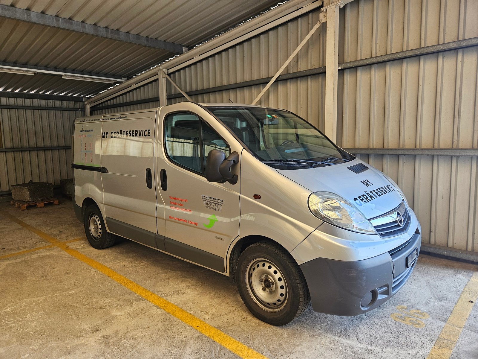 OPEL Vivaro 2.5 CDTI 2.9t L1H1