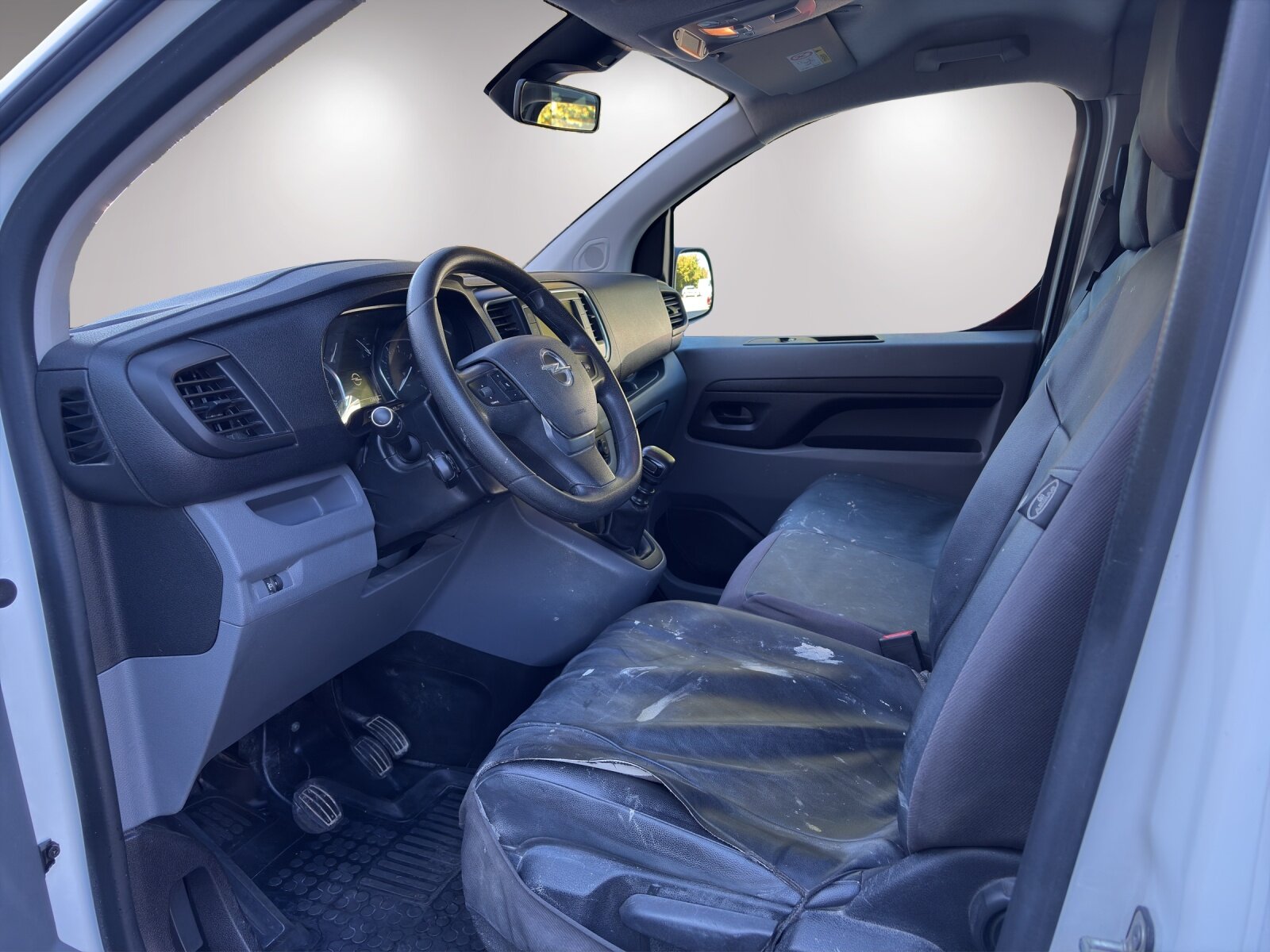 OPEL Vivaro Cargo 2.9 t S 2.0 CDTI 122 Essentia S/S, Diesel, Second hand / Used, Manual - 6