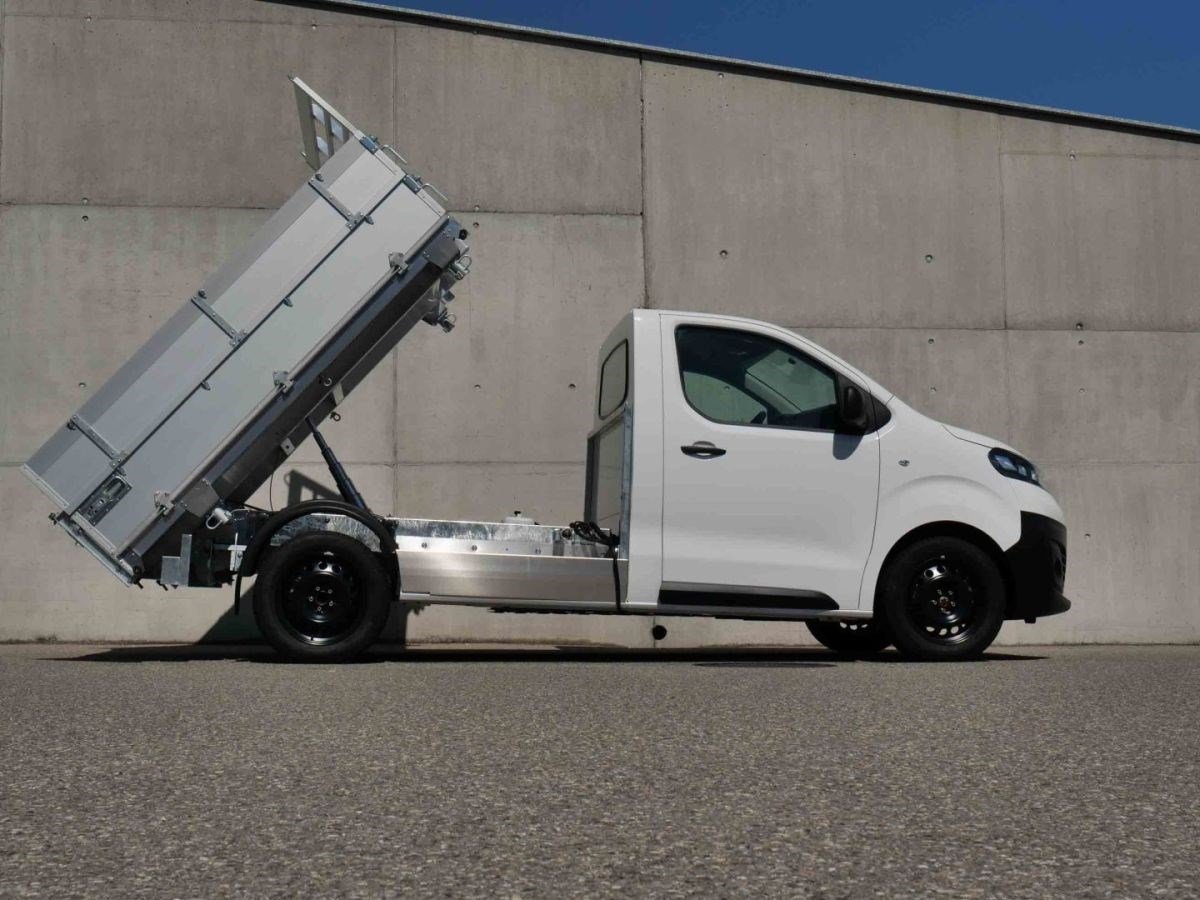 OPEL Vivaro Plattform-e 50 kWh M, Elektro, Vorführwagen, Automatik - 2
