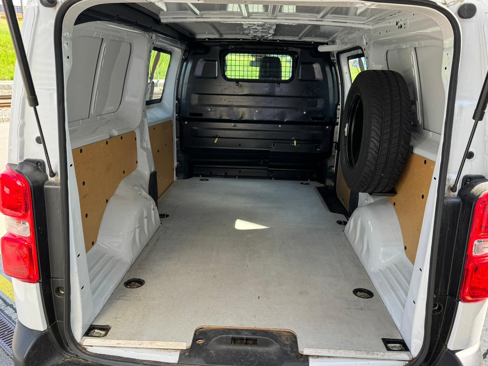 OPEL Vivaro Cargo 3.1 t L 2.0 D 144 S/S, Diesel, Auto dimostrativa, Manuale - 6