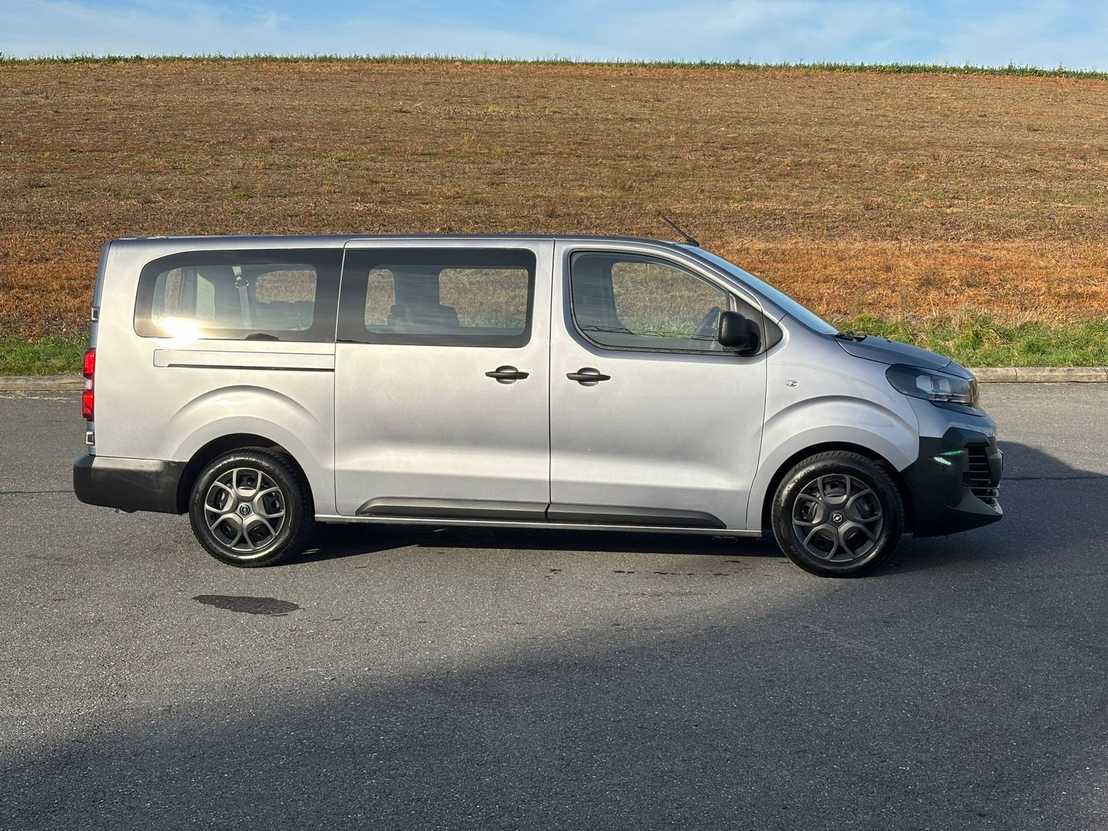 OPEL Vivaro Combi 2.0 CDTI s/s XL, Diesel, Occasion / Utilisé, Automatique - 2