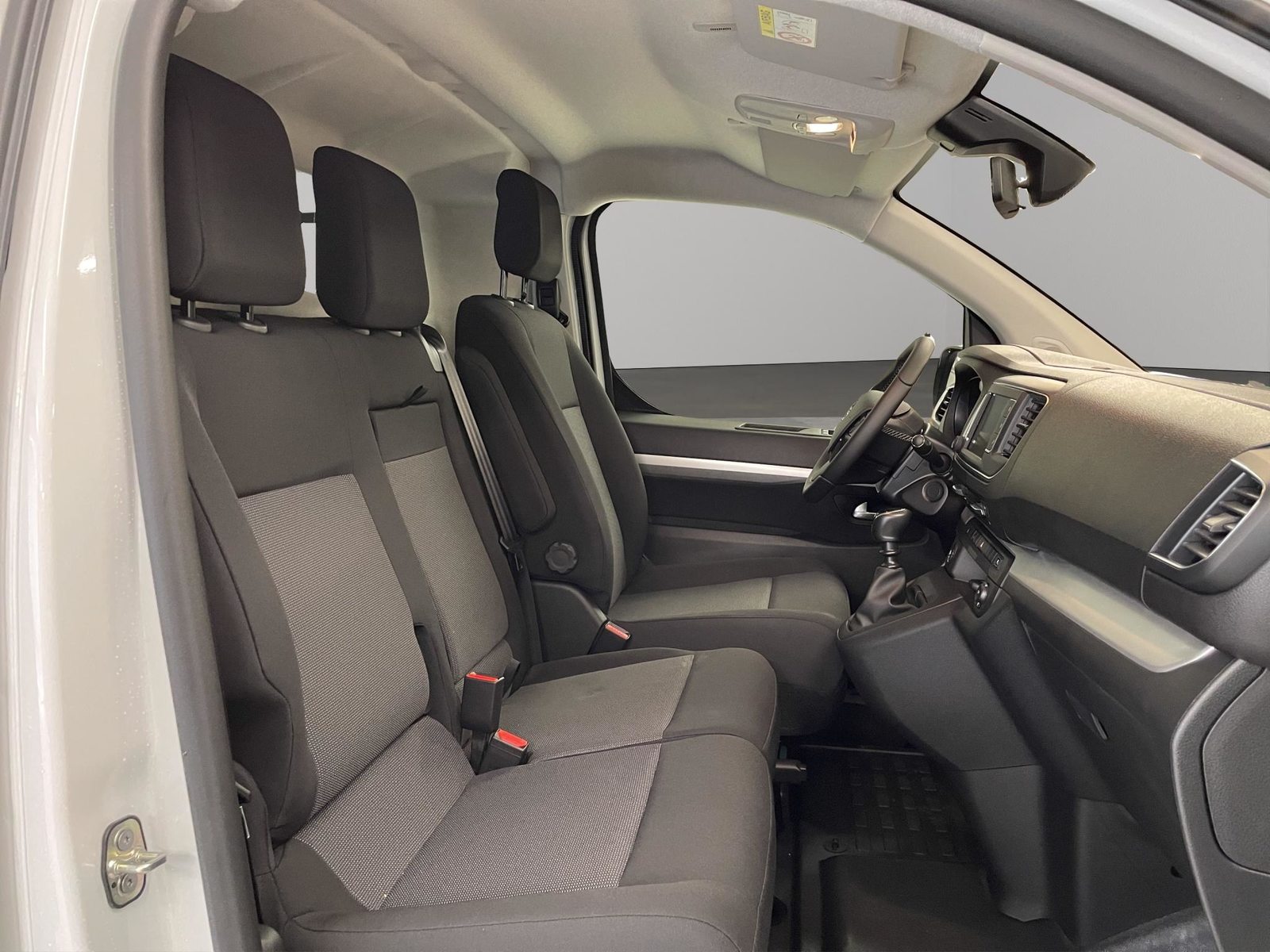 OPEL Vivaro Cargo 2.7 t M 1.5 D 102 S/S, Diesel, Occasion / Gebraucht, Handschaltung - 4