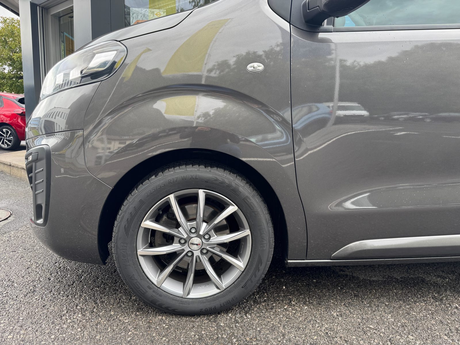 OPEL Vivaro Kombi 9-Plätzer 2.0CDTI Essentia, Diesel, Occasioni / Usate, Automatico - 2
