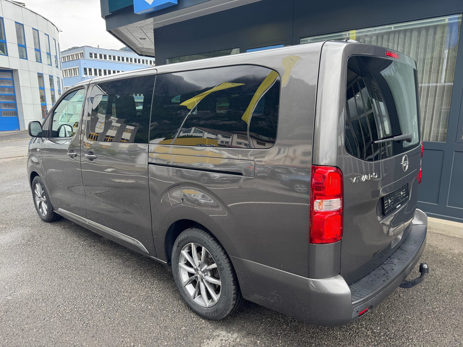 OPEL Vivaro Kombi 9-Plätzer 2.0CDTI Essentia, Diesel, Occasioni / Usate, Automatico - 3