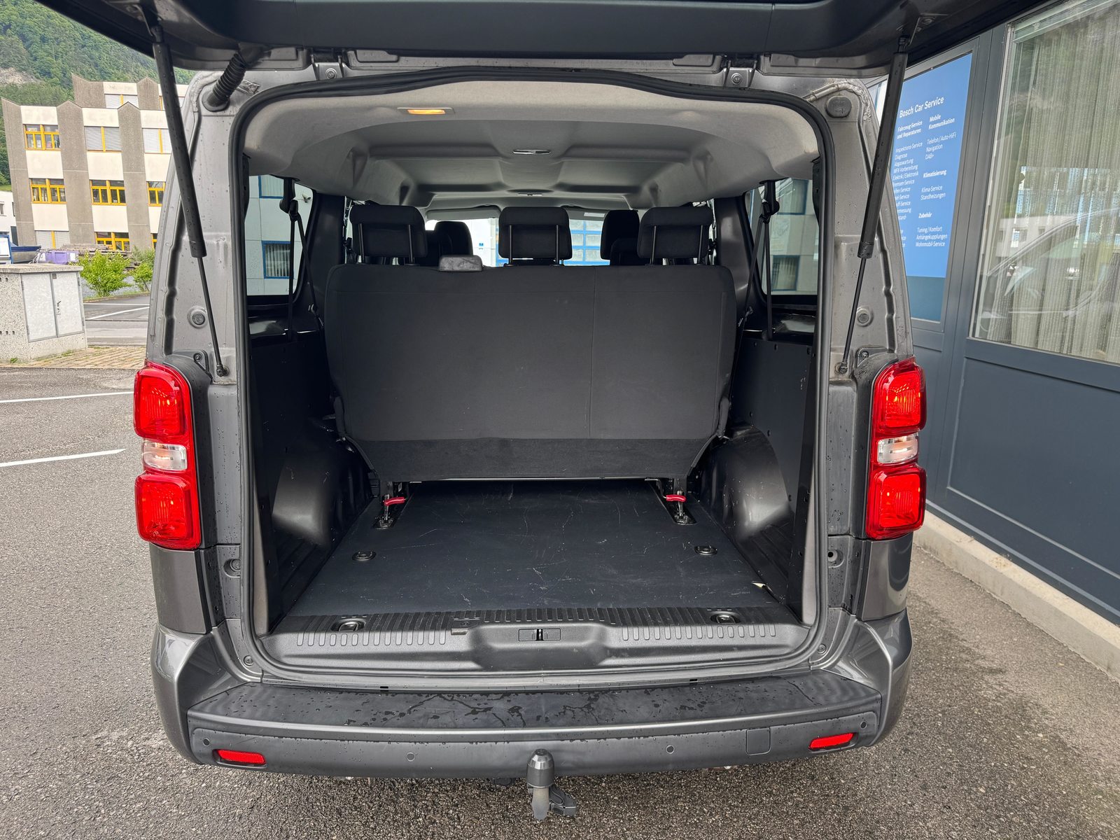 OPEL Vivaro Kombi 9-Plätzer 2.0CDTI Essentia, Diesel, Occasioni / Usate, Automatico - 5