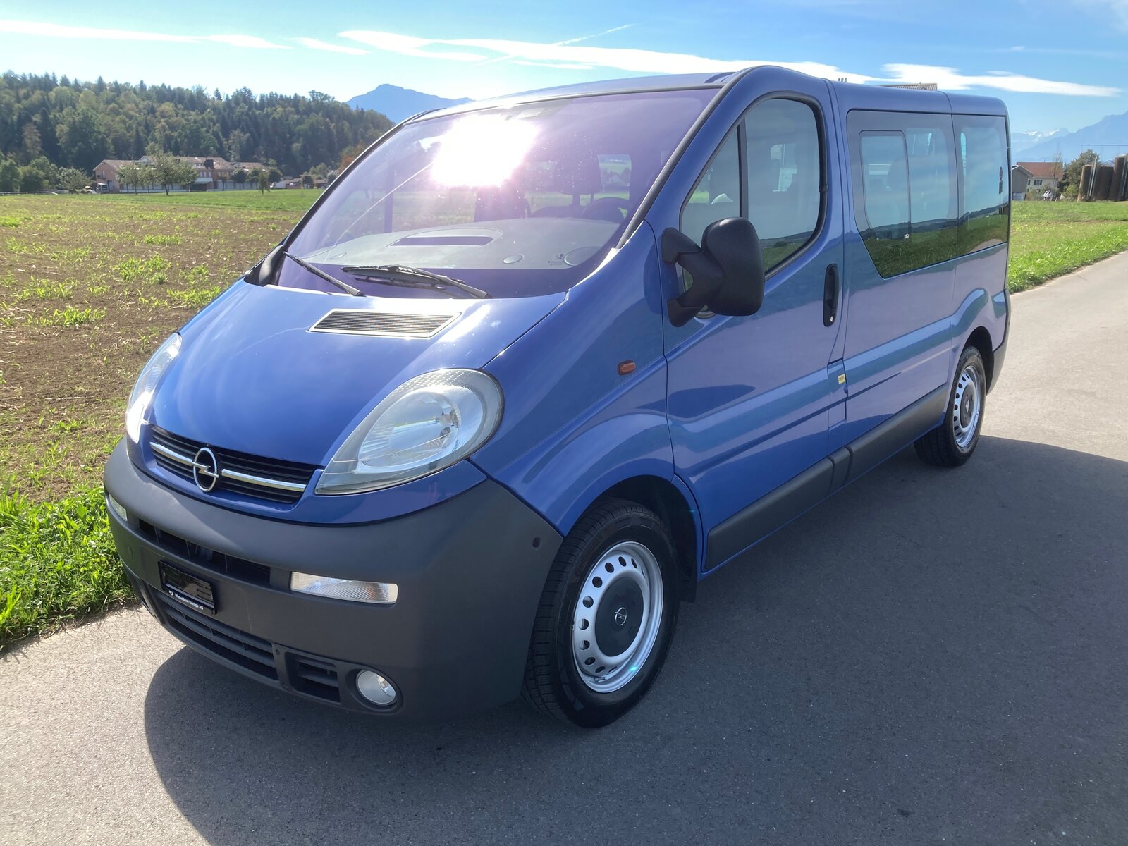 OPEL Vivaro 2.5 CDTI 2.7t