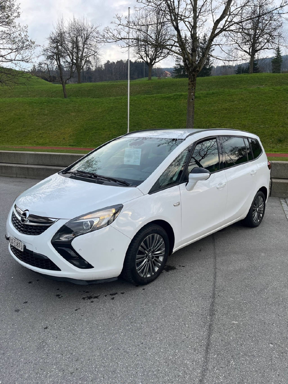 OPEL Zafira Tourer 1.6 CNG eFLEX Active Ed., Erdgas (CNG) / Benzin, Occasion / Gebraucht, Handschaltung - 2