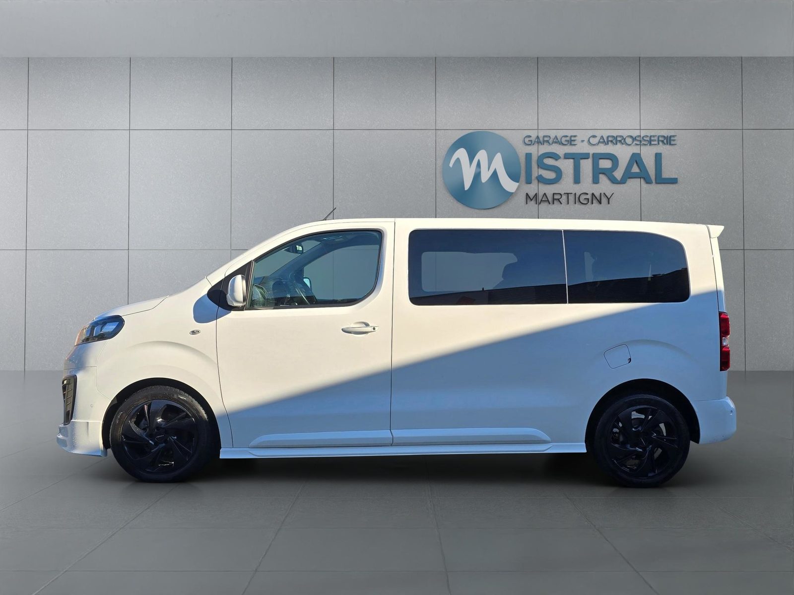 OPEL Zafira Life M 2.0 CDTI 150 Business Edition S/S, Diesel, Second hand / Used, Manual - 2