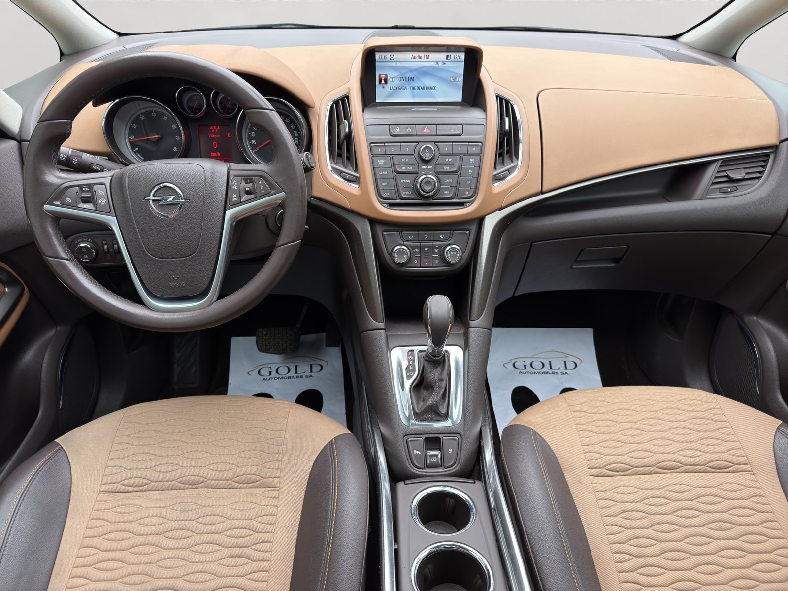 OPEL Zafira Tourer 1.4i 16V Turbo Cosmo Automatic, Benzin, Occasion / Gebraucht, Automatik - 3