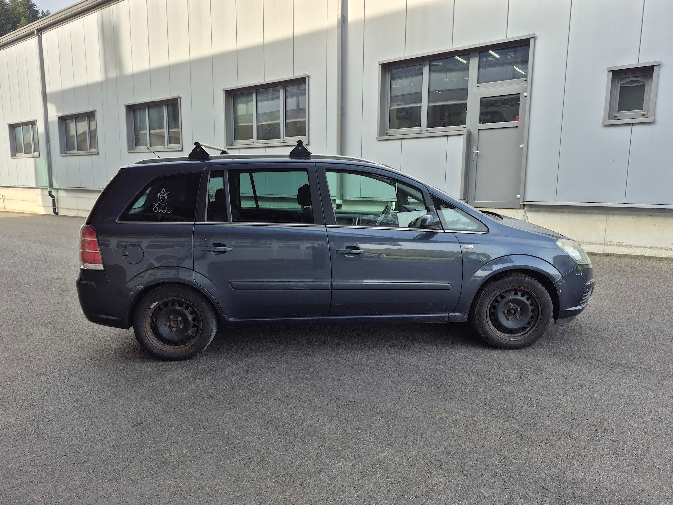 OPEL Zafira 1.8i 16V Enjoy, Essence, Occasion / Utilisé, Manuelle - 6