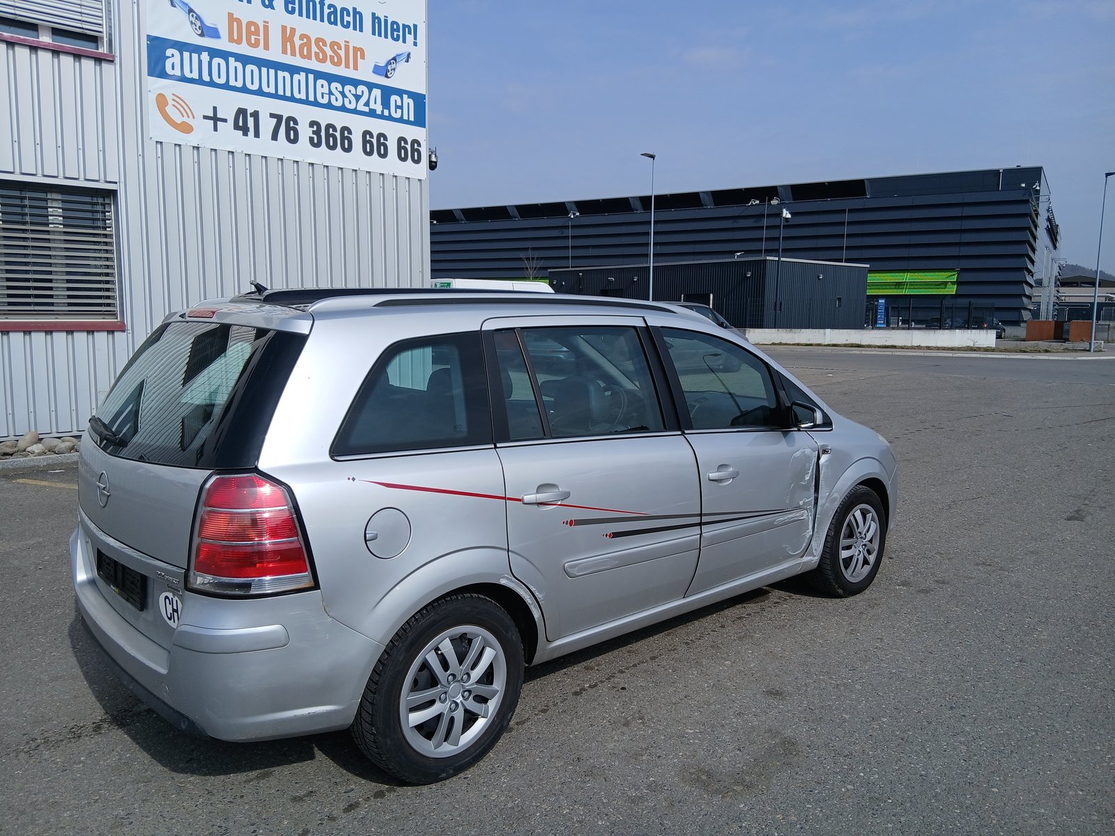 OPEL Zafira 2.2i 16V Essentia, Benzina, Occasioni / Usate, Automatico - 4