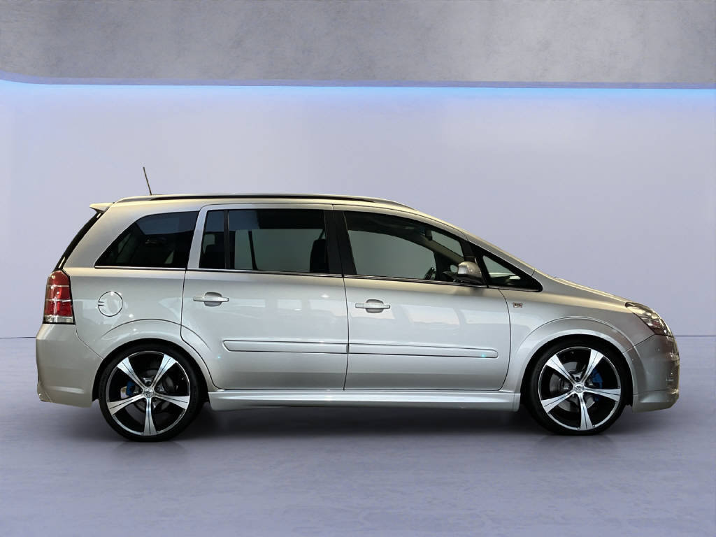 OPEL Zafira 2.0 T OPC *Rarität*, Essence, Occasion / Utilisé, Manuelle - 2
