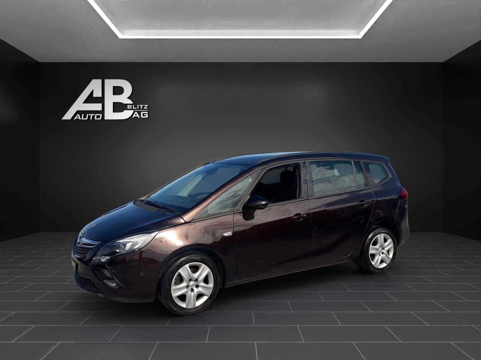 OPEL Zafira Tourer 1.6i 16V CNG Turbo Drive, Second hand / Used, Manual - 2