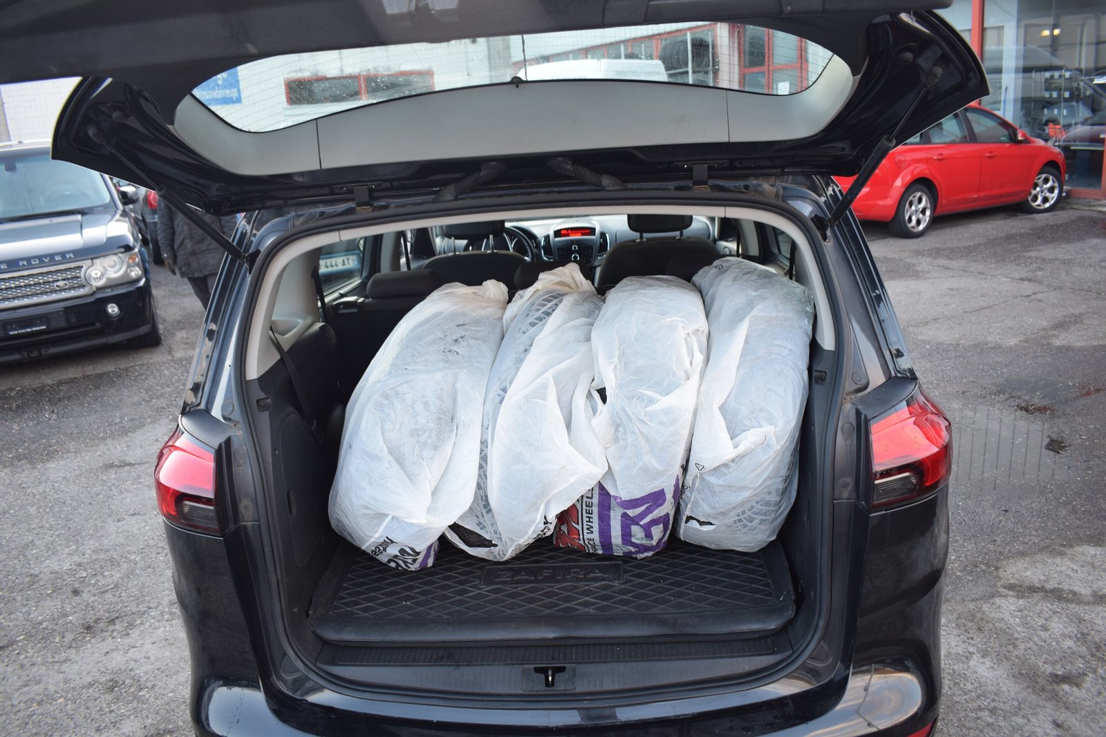 OPEL Zafira Tourer 1.4i 16V Cosmo, Benzin, Occasion / Gebraucht, Handschaltung - 6