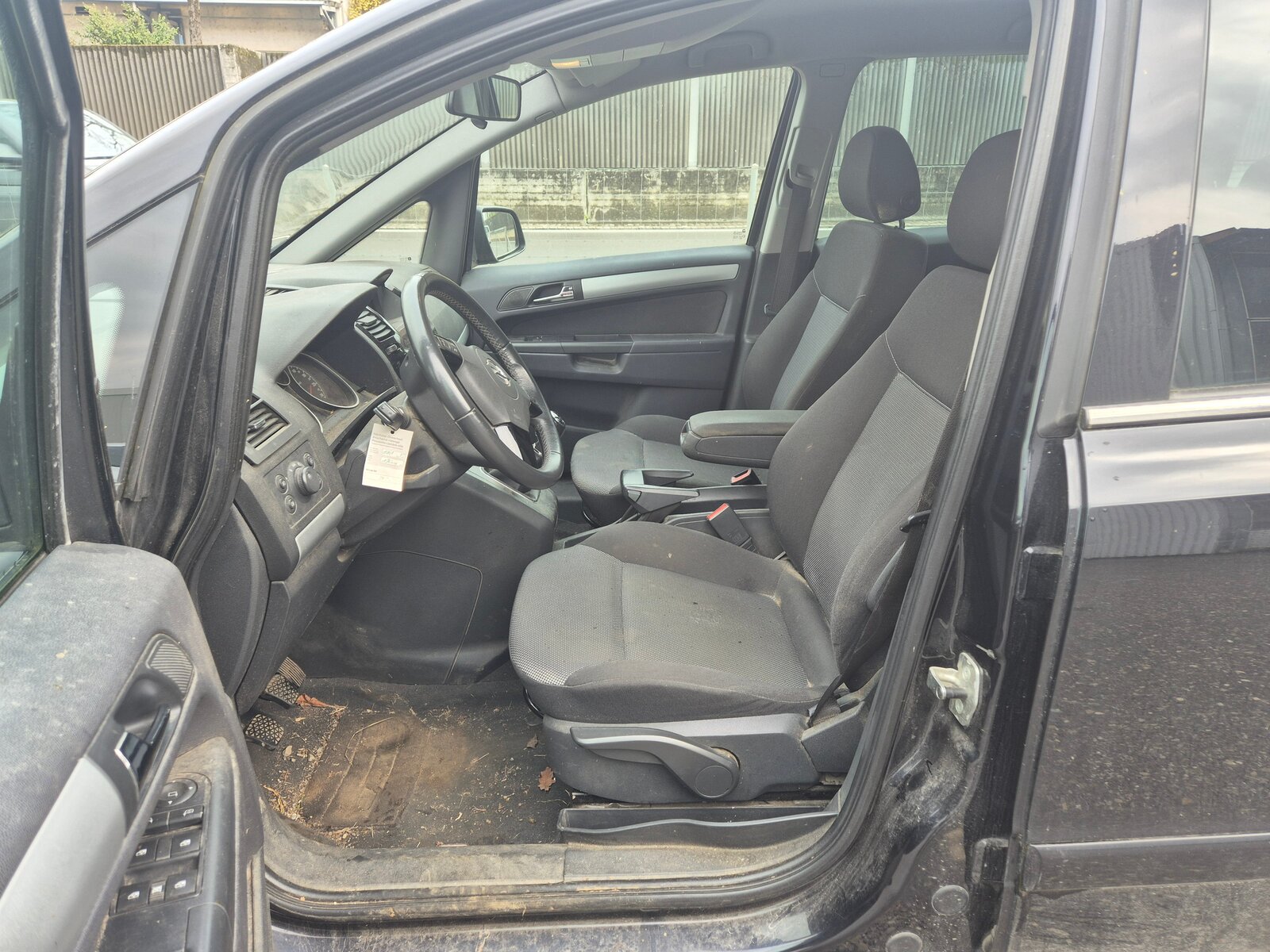 OPEL Zafira 1.8i 16V Enjoy, Benzin, Occasion / Gebraucht, Handschaltung - 7