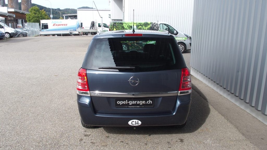 OPEL 1.8 16V Cosmo, Essence, Occasion / Utilisé, Manuelle - 4
