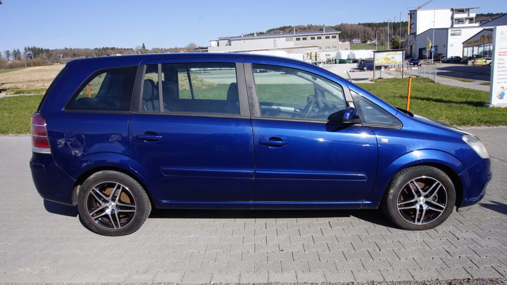 OPEL ZAFIRA 2.2 16V Direct Enjoy, Benzin, Occasion / Gebraucht, Handschaltung - 6