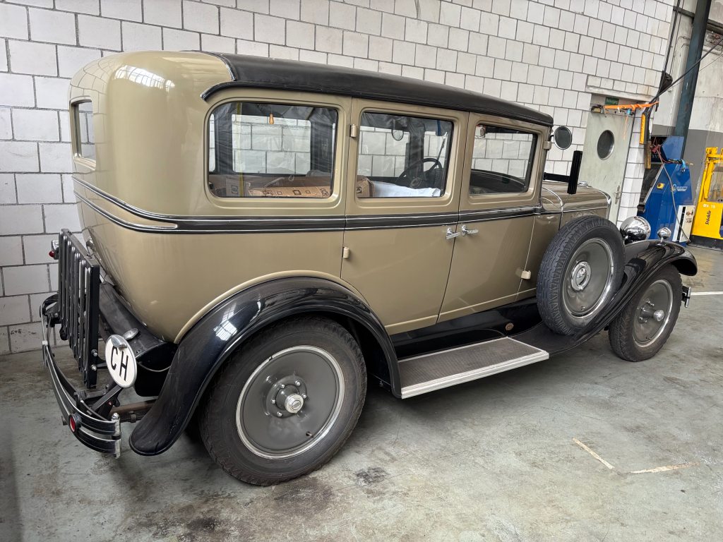 PACKARD CUSTOM EIGHT Peerless 6-81, Essence, Voiture de collection, Manuelle - 2