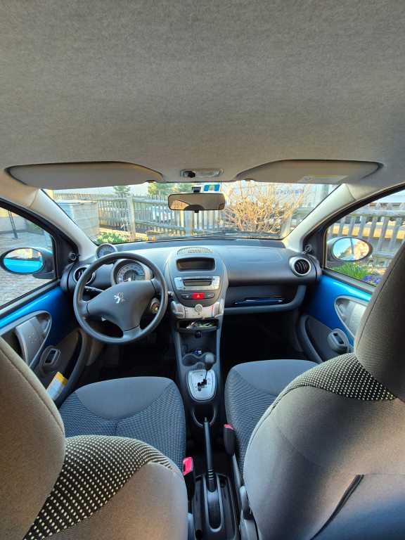 PEUGEOT 107 1.0 Trendy 2-Tronic, Petrol, Second hand / Used, Automatic - 5