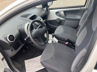 PEUGEOT 107 1.0 Trendy 2-Tronic, Benzin, Occasion / Gebraucht, Automatik - 6