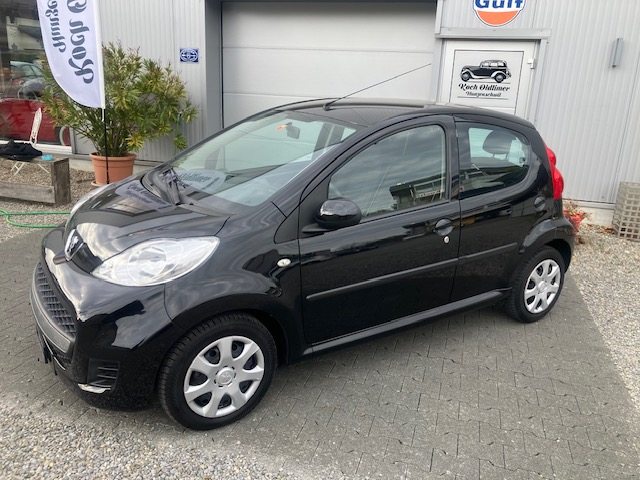 PEUGEOT 107 1.0 Trendy