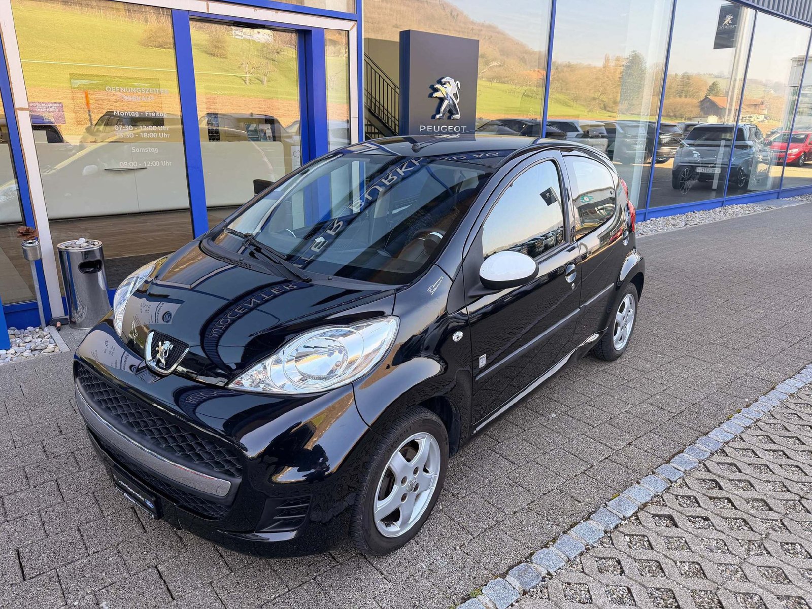 PEUGEOT 107 1.0 Trendy, Benzina, Occasioni / Usate, Manuale - 2