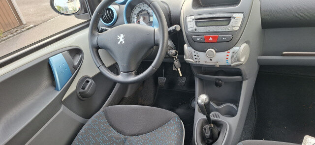 PEUGEOT 107 1.0 Swiss Edition, Benzin, Occasion / Gebraucht, Handschaltung - 7