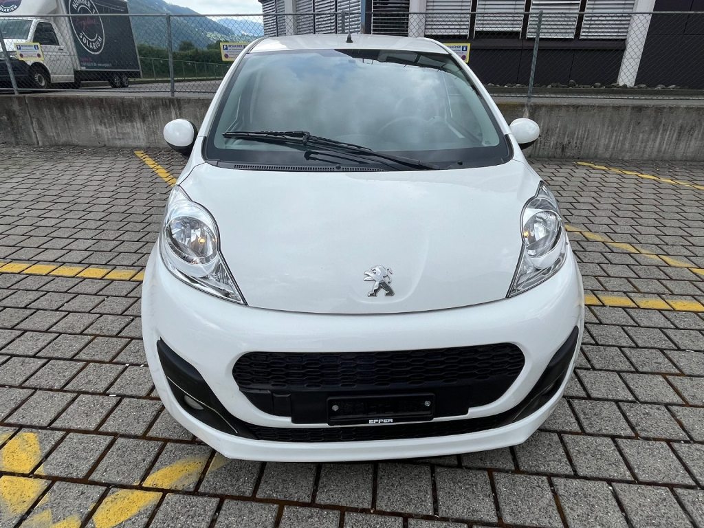 PEUGEOT 107 1.0 Active ETG, Petrol, Second hand / Used, Automatic - 2