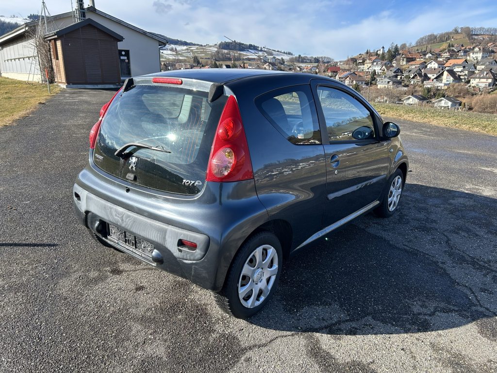 PEUGEOT 107 1.0 Trendy, Benzin, Occasion / Gebraucht, Handschaltung - 5