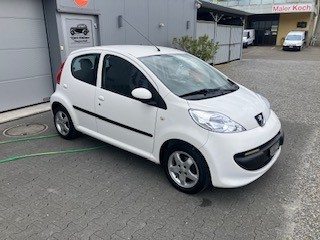 PEUGEOT 107 1.0 Trendy 2-Tronic, Benzin, Occasion / Gebraucht, Automatik - 5
