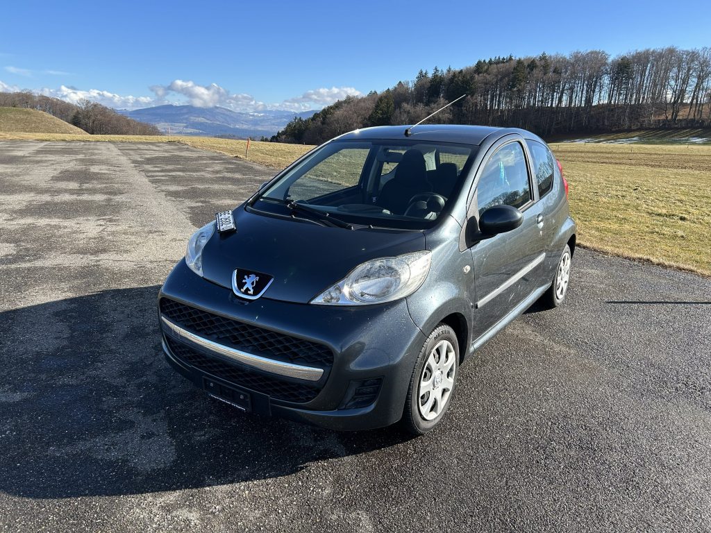 PEUGEOT 107 1.0 Trendy
