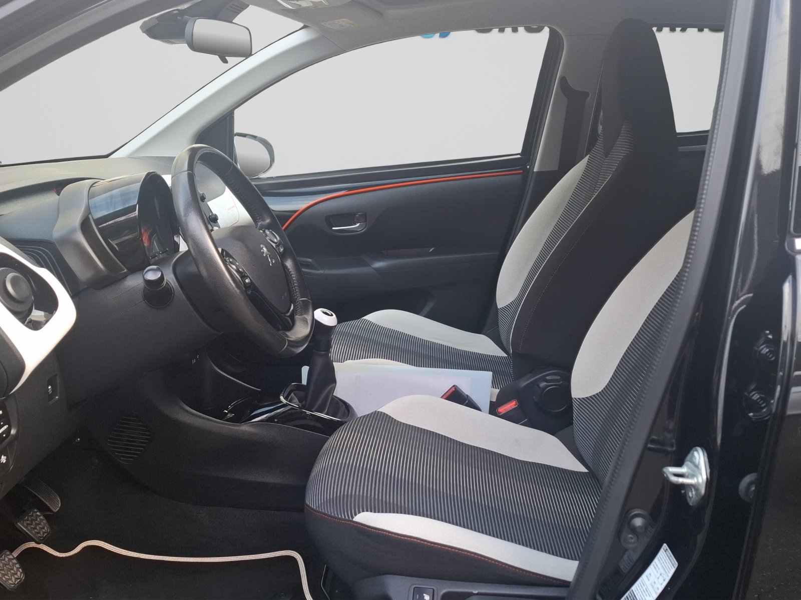 PEUGEOT 108 1.2 VTi R.GarrosTop, Benzin, Occasion / Gebraucht, Handschaltung - 5