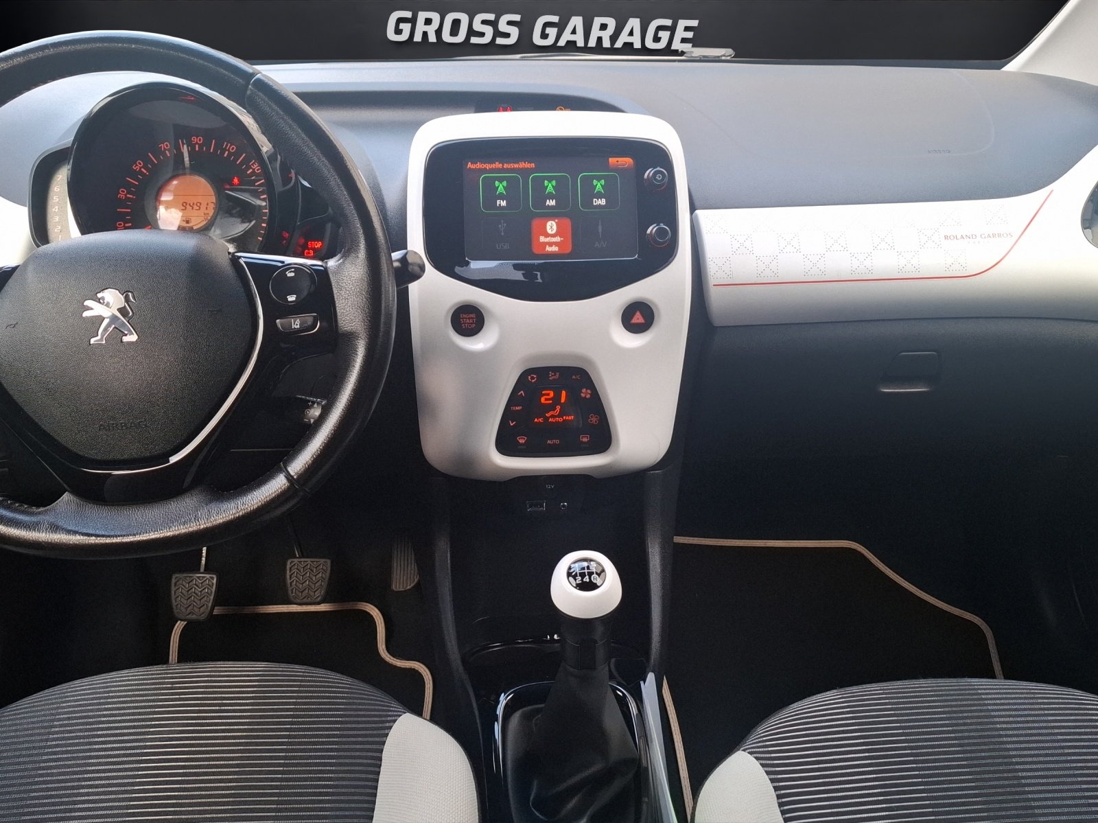 PEUGEOT 108 1.2 VTi R.GarrosTop, Benzin, Occasion / Gebraucht, Handschaltung - 7