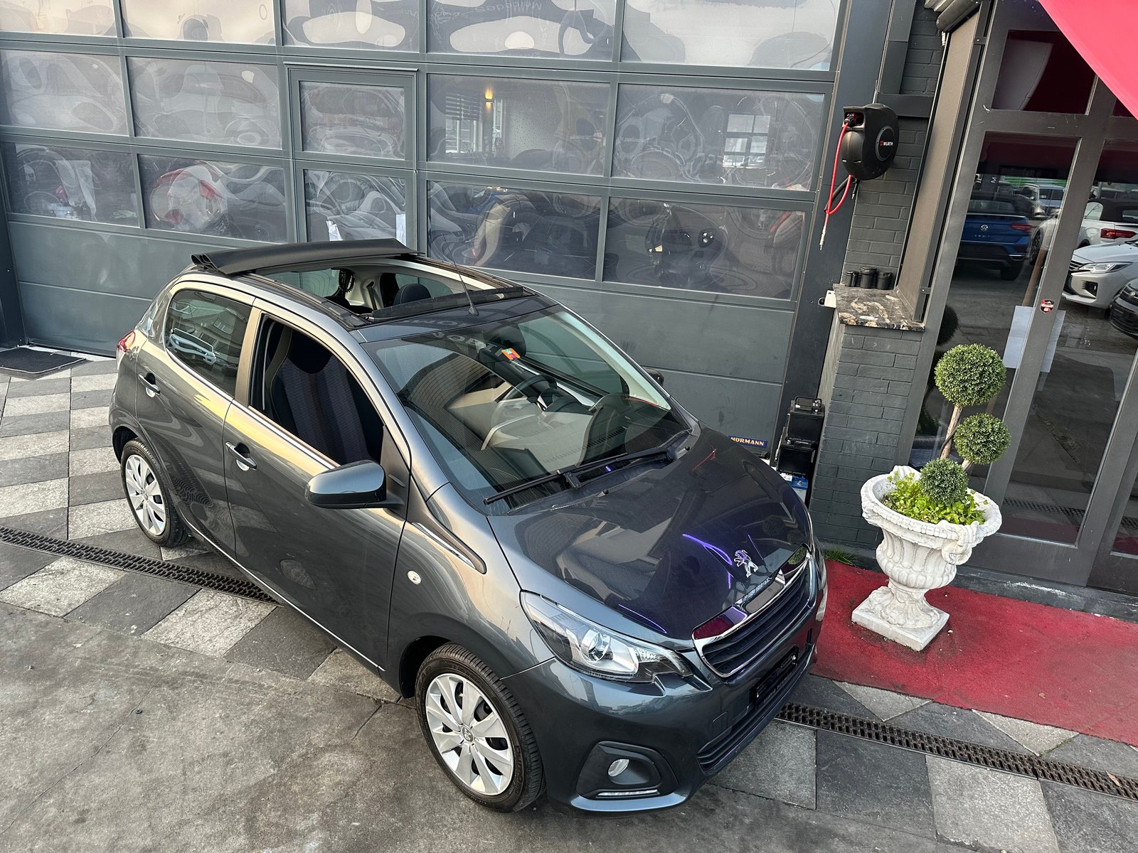 PEUGEOT 108 1.0 VTi Active Top ETG, Petrol, Second hand / Used, Automatic - 2