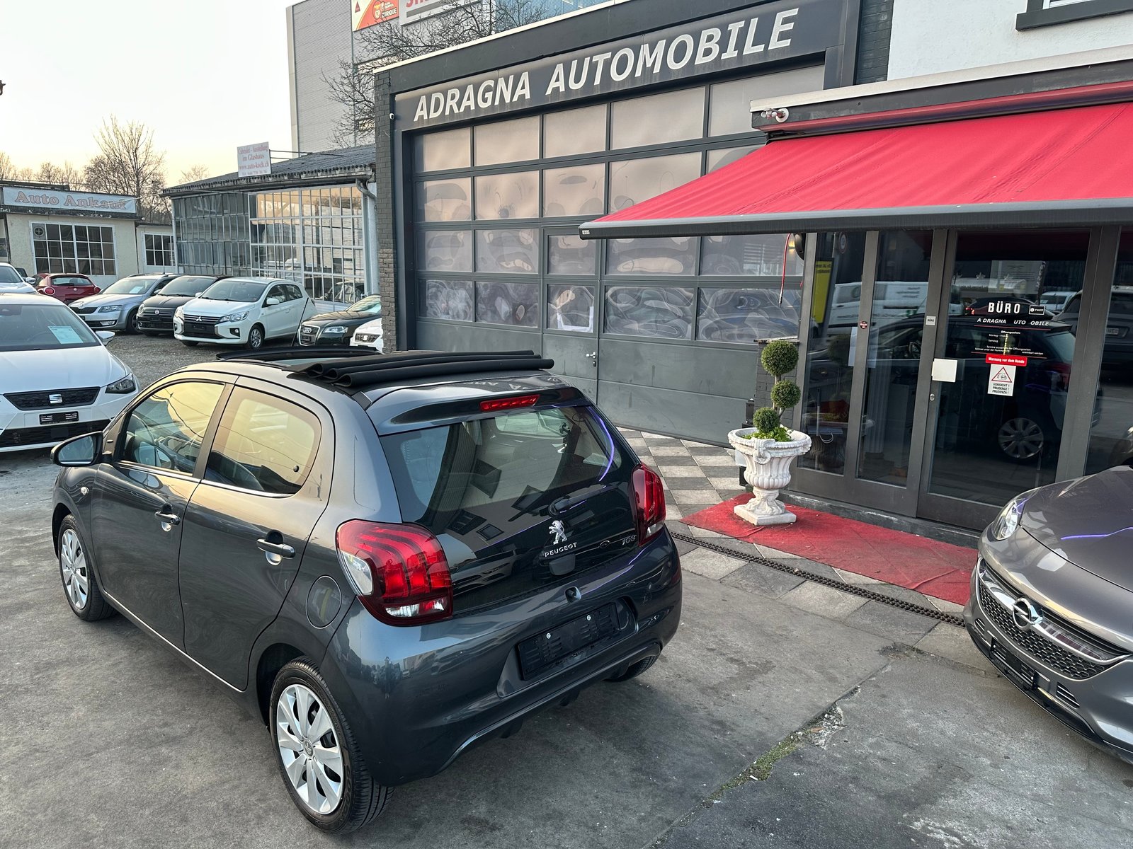PEUGEOT 108 1.0 VTi Active Top ETG, Petrol, Second hand / Used, Automatic - 5