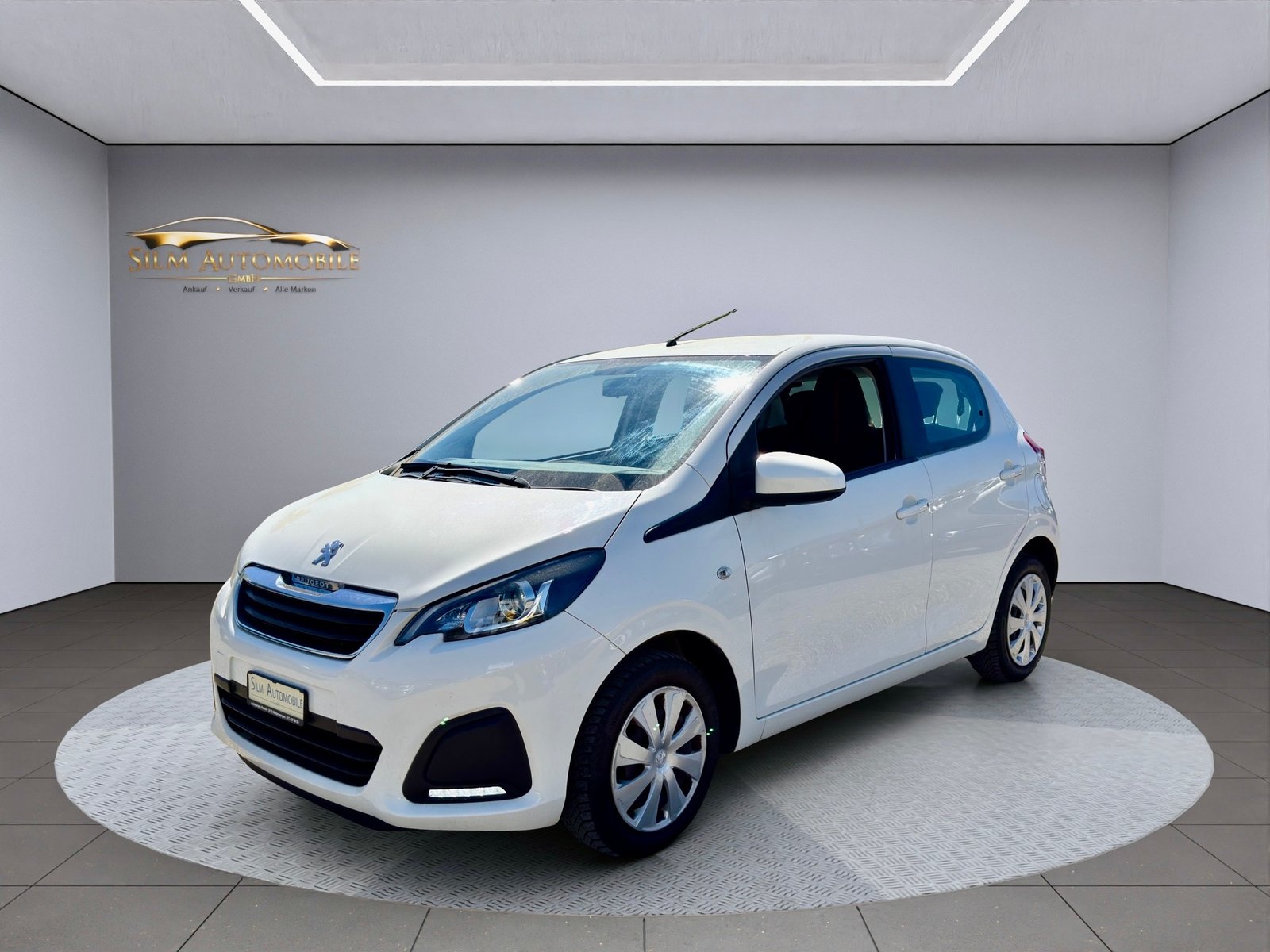 PEUGEOT 108 1.0 VTi Allure Top Automat, Petrol, Second hand / Used, Automatic - 2