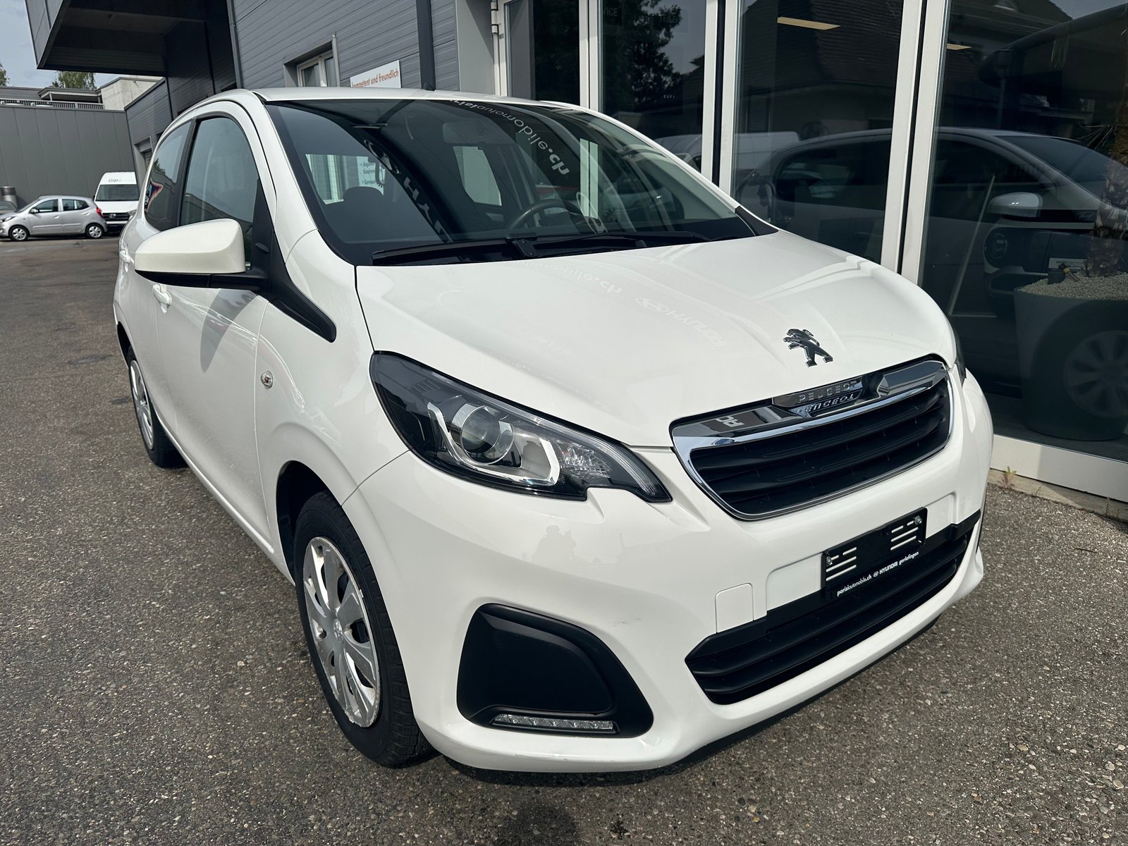 PEUGEOT 108 1.0 VTi Allure ETG
