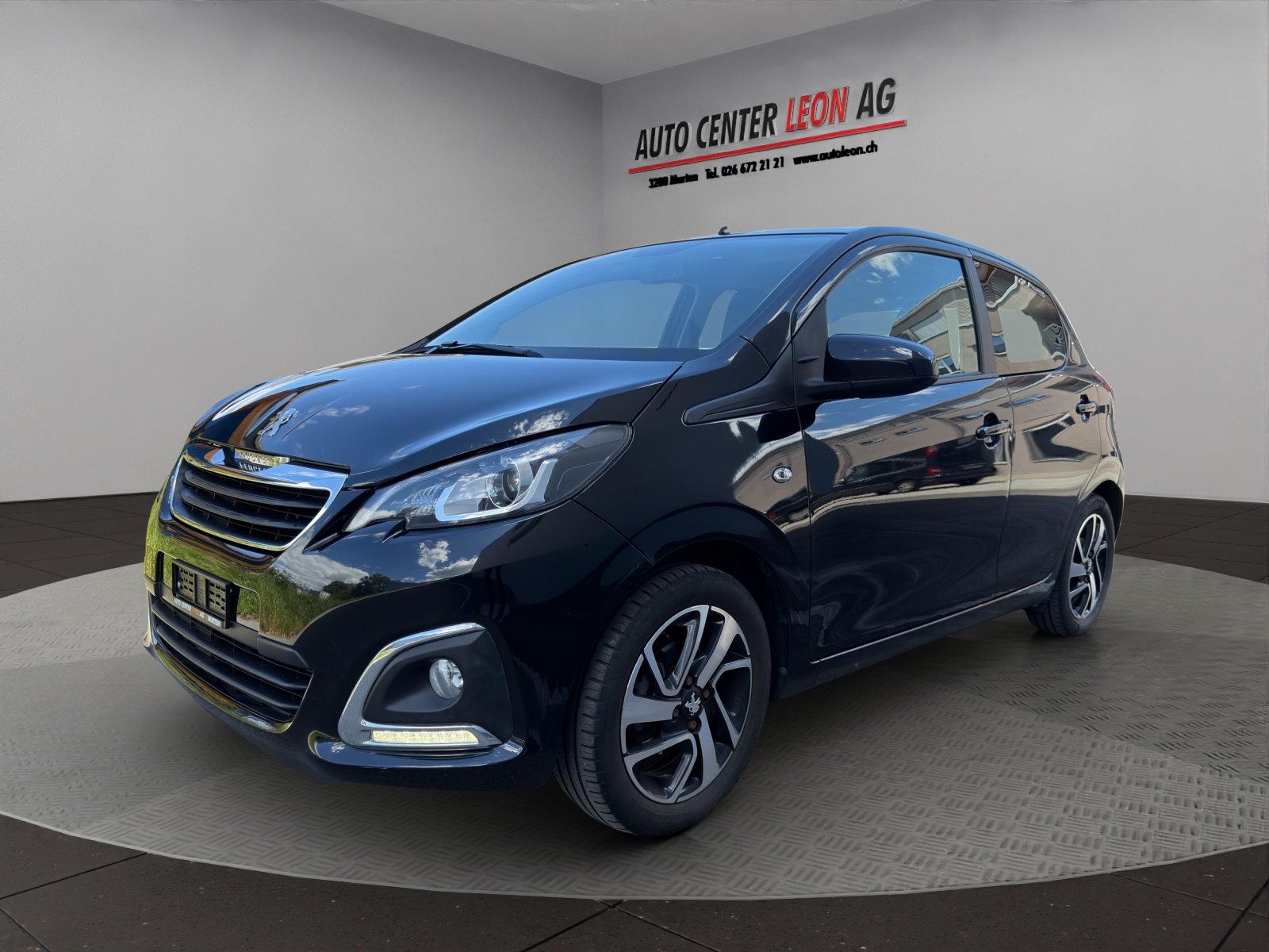 PEUGEOT 108 1.0 VTi Allure ETG, Benzin, Occasion / Gebraucht, Automatik - 2