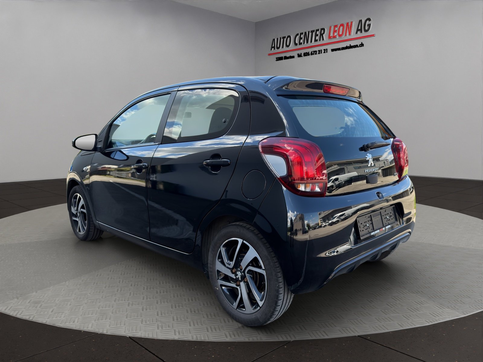 PEUGEOT 108 1.0 VTi Allure ETG, Benzin, Occasion / Gebraucht, Automatik - 4