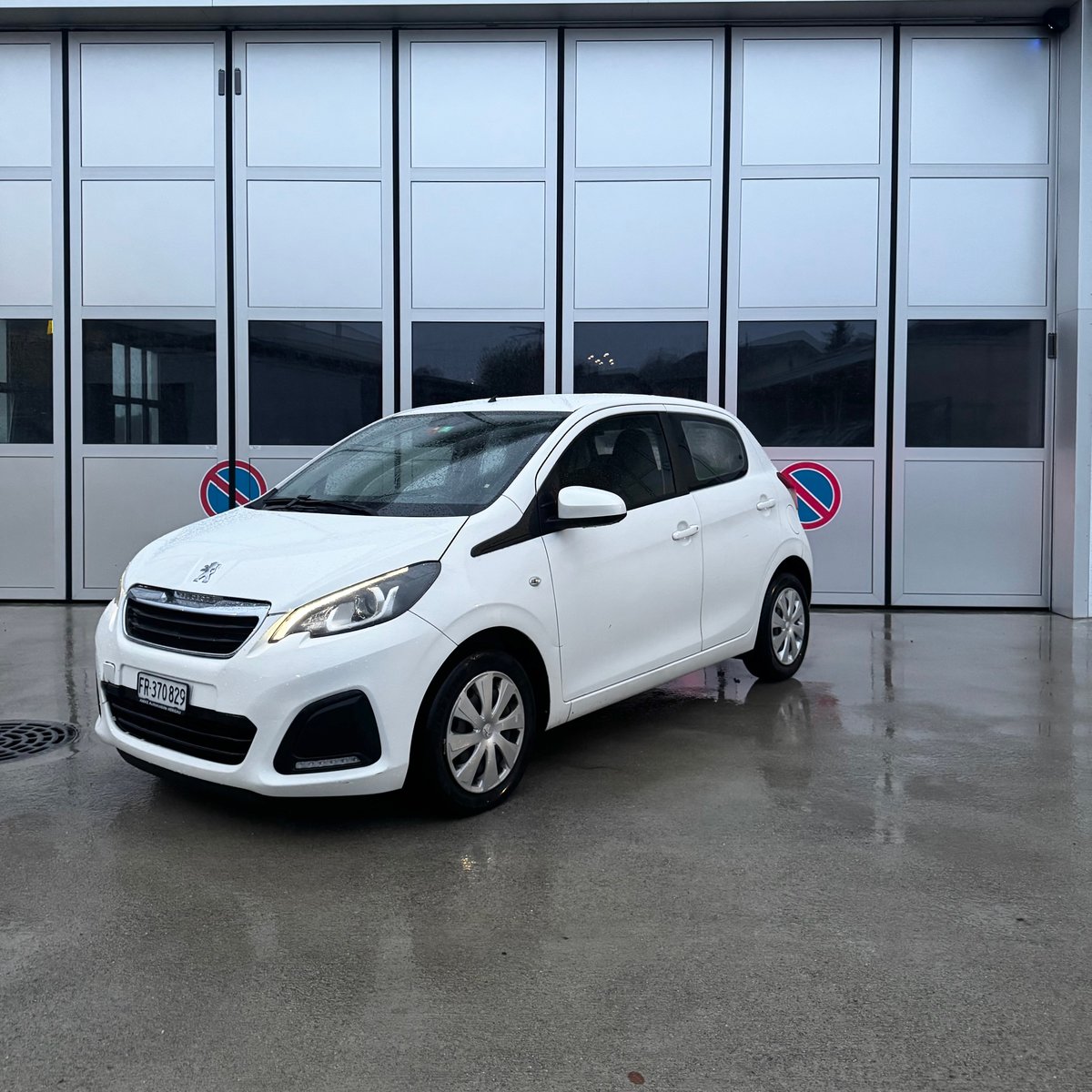 PEUGEOT 108, Benzin, Occasion / Gebraucht, Automatik - 3