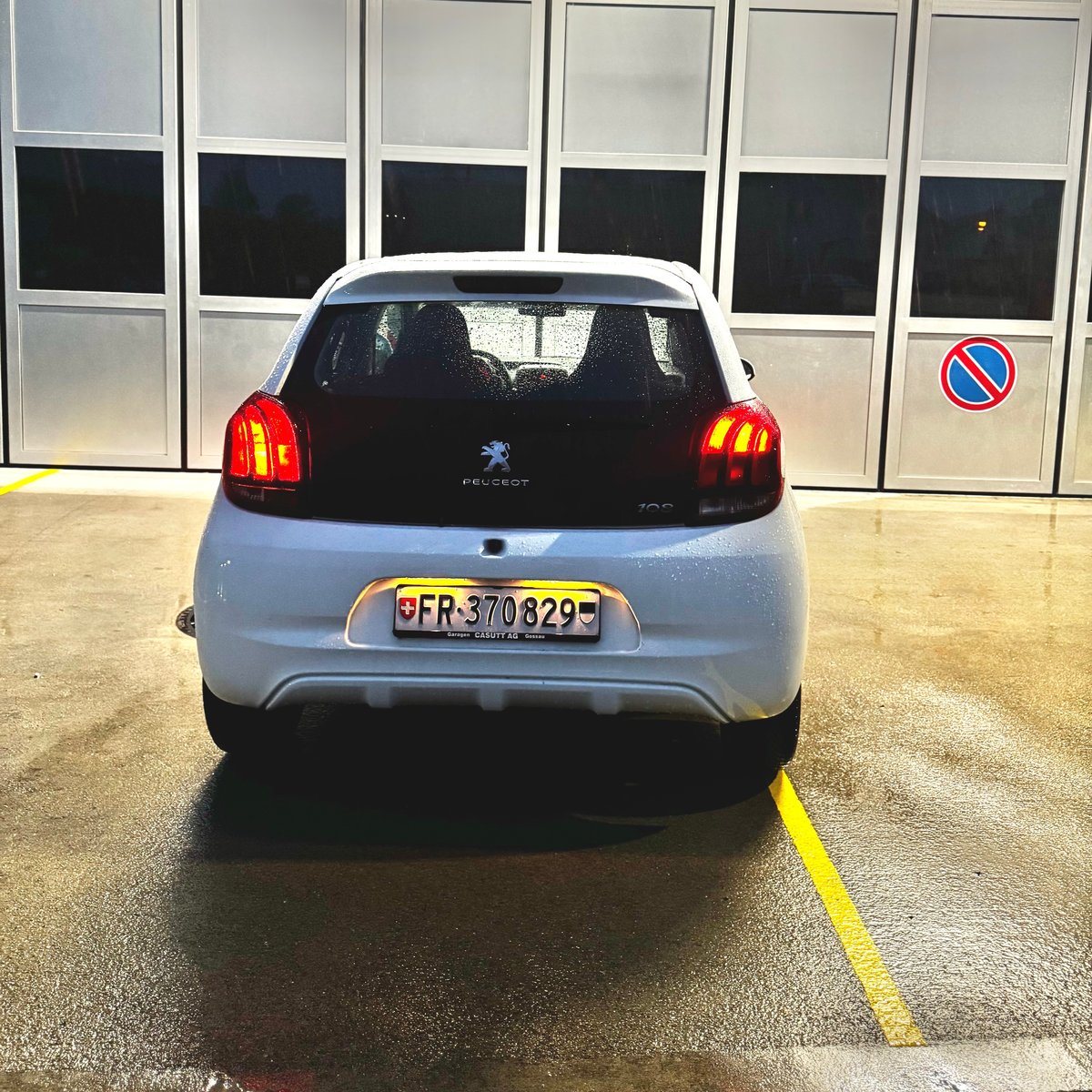 PEUGEOT 108, Benzin, Occasion / Gebraucht, Automatik - 6