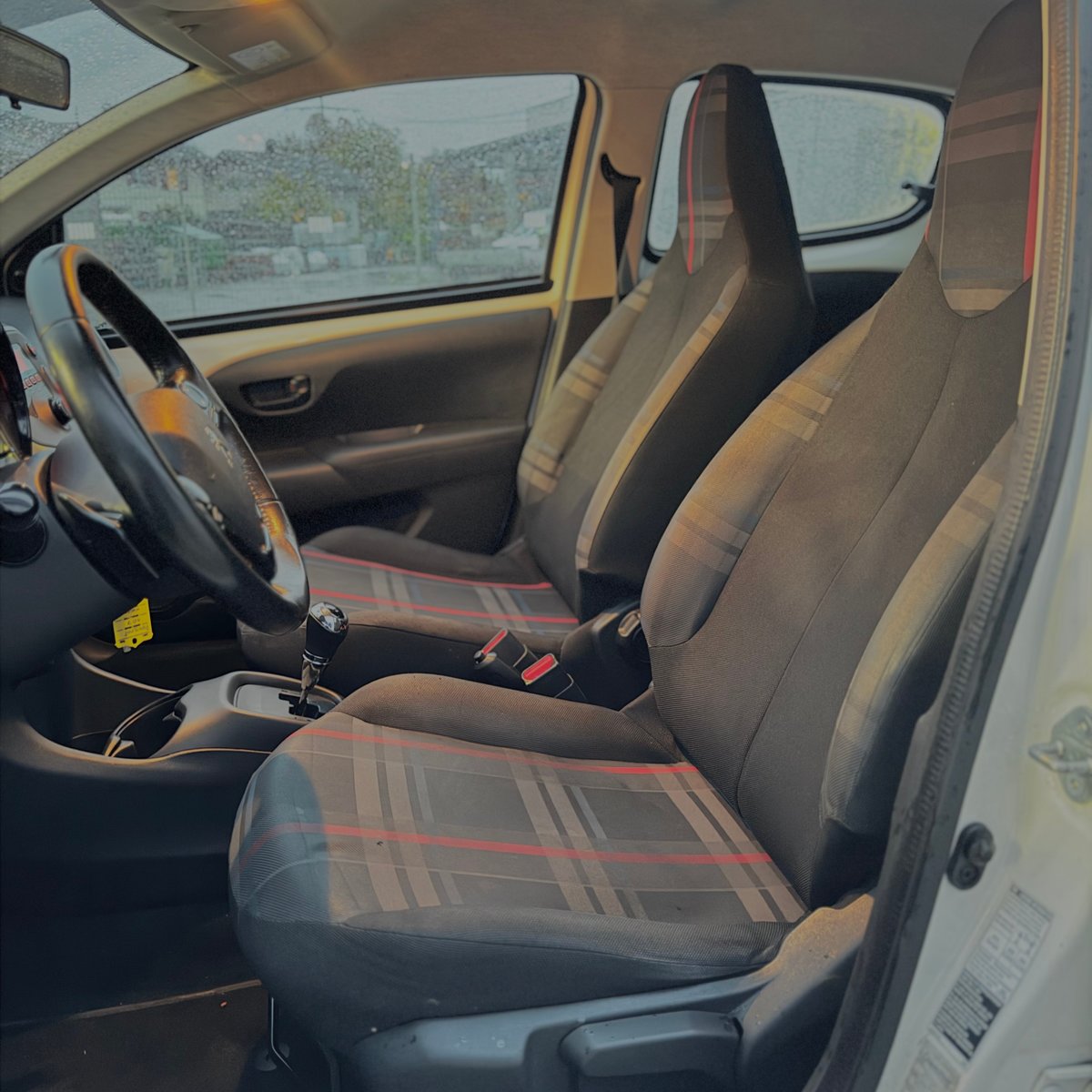 PEUGEOT 108, Benzin, Occasion / Gebraucht, Automatik - 7