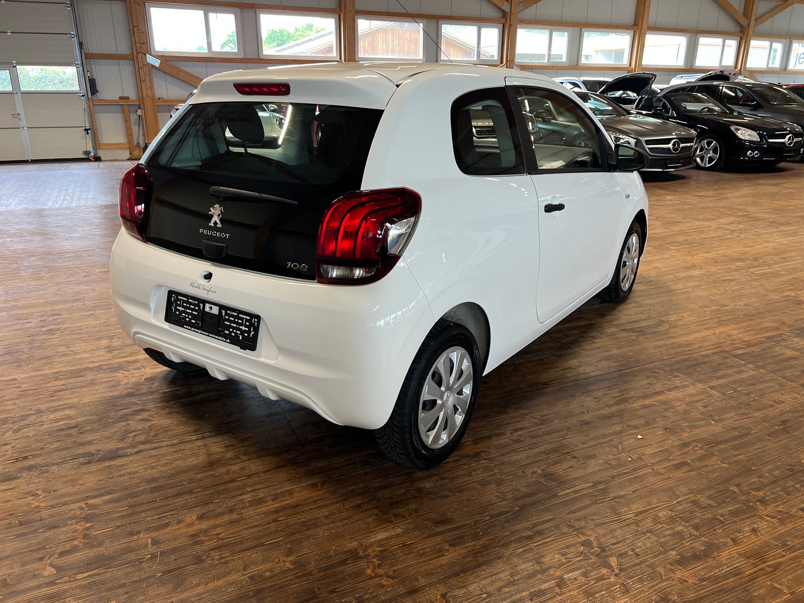 PEUGEOT 108 1.0 VTi Like, Benzin, Occasion / Gebraucht, Handschaltung - 5