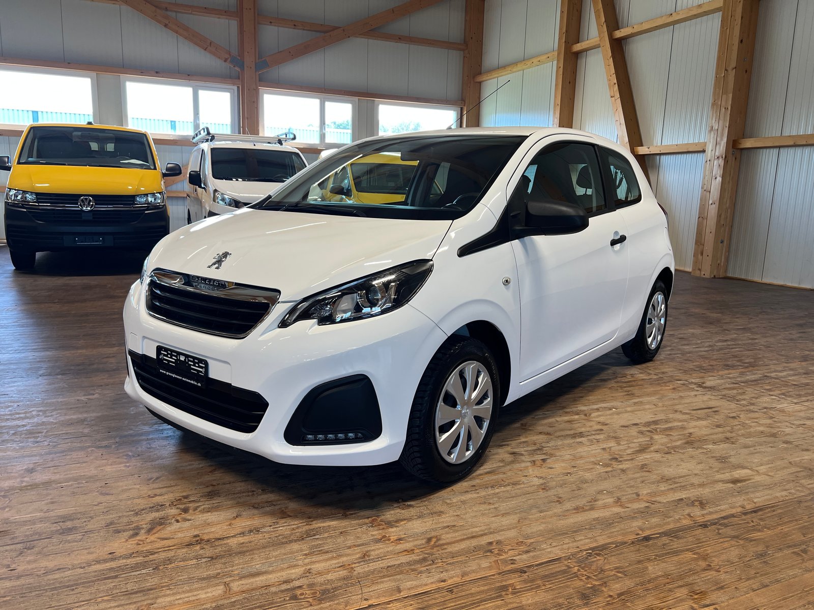 PEUGEOT 108 1.0 VTi Like