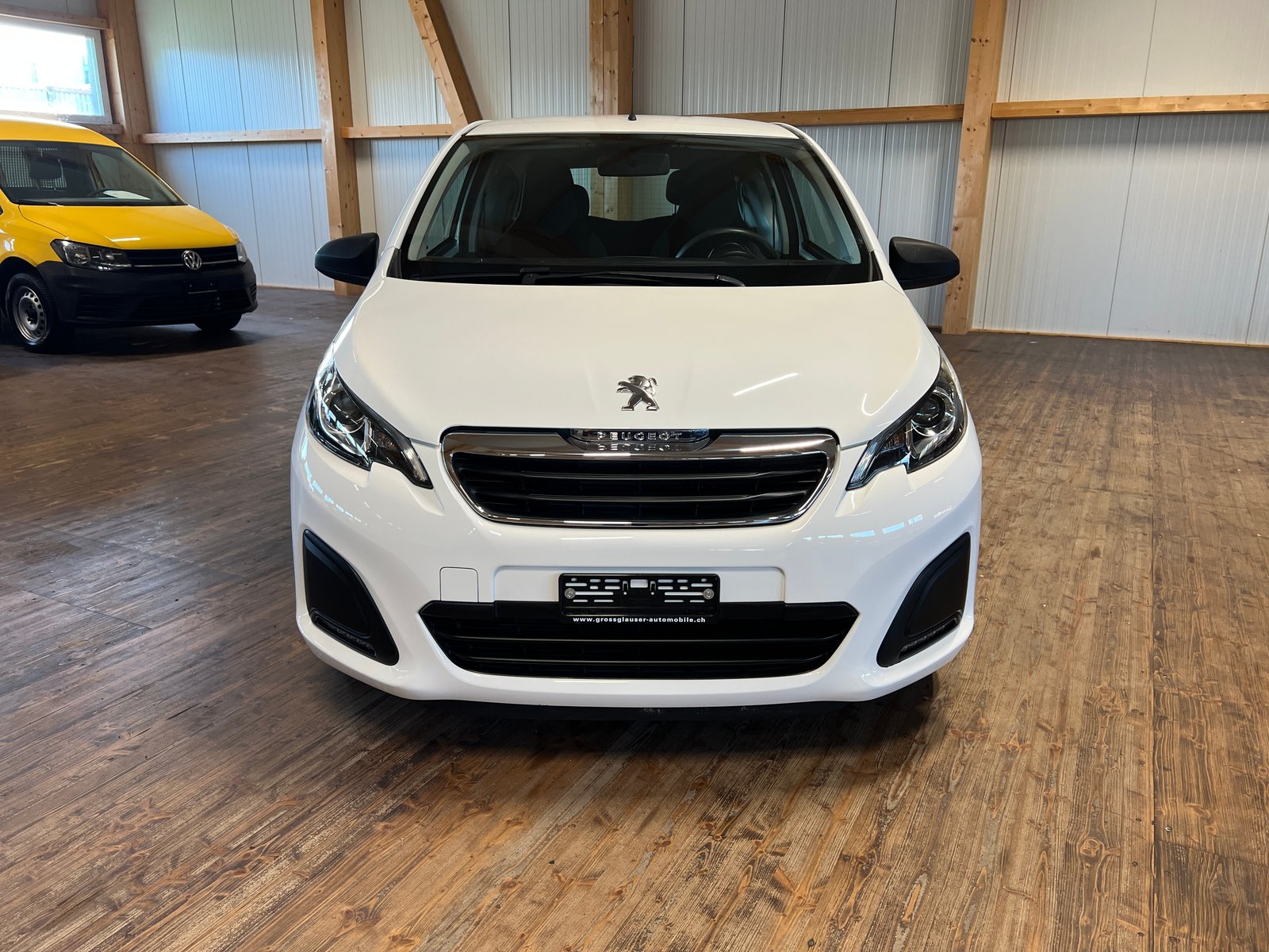 PEUGEOT 108 1.0 VTi Like, Essence, Occasion / Utilisé, Manuelle - 2
