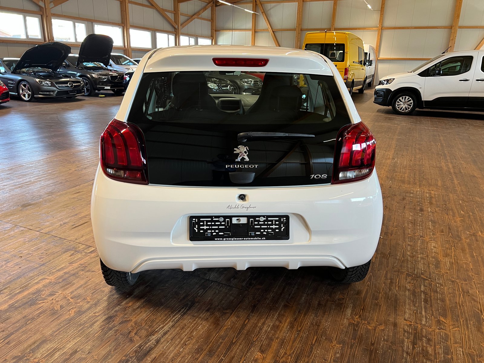 PEUGEOT 108 1.0 VTi Like, Essence, Occasion / Utilisé, Manuelle - 6