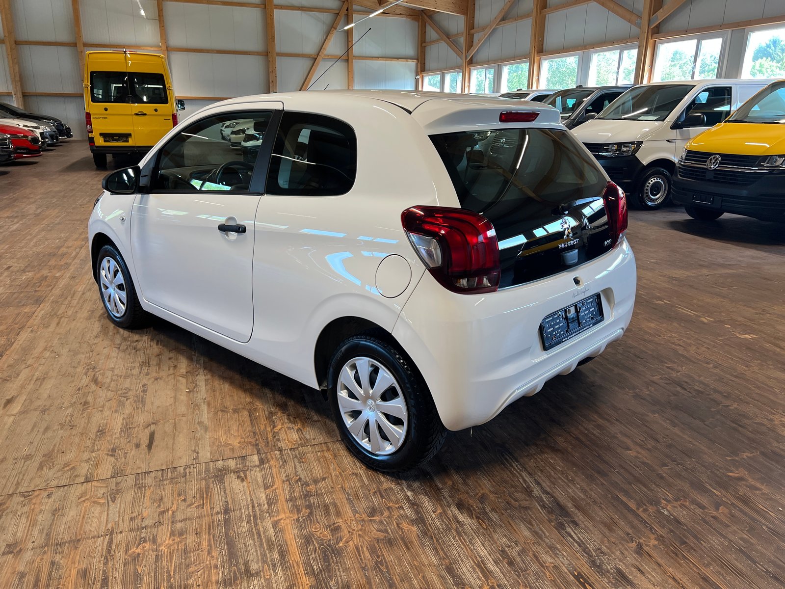 PEUGEOT 108 1.0 VTi Like, Essence, Occasion / Utilisé, Manuelle - 7