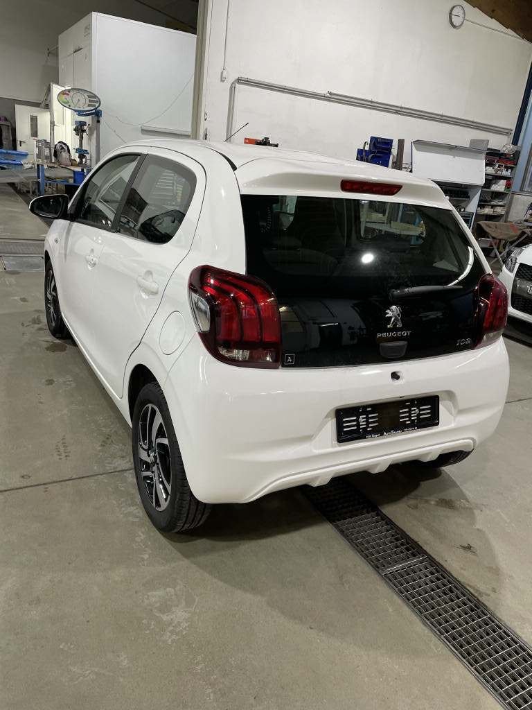 PEUGEOT 108 1.0 VTi Allure S/S, Benzin, Occasion / Gebraucht, Handschaltung - 4