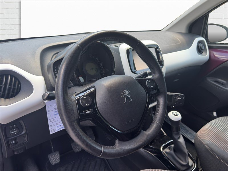 PEUGEOT 108 1.2 PureTech Active, Essence, Occasion / Utilisé, Manuelle - 6